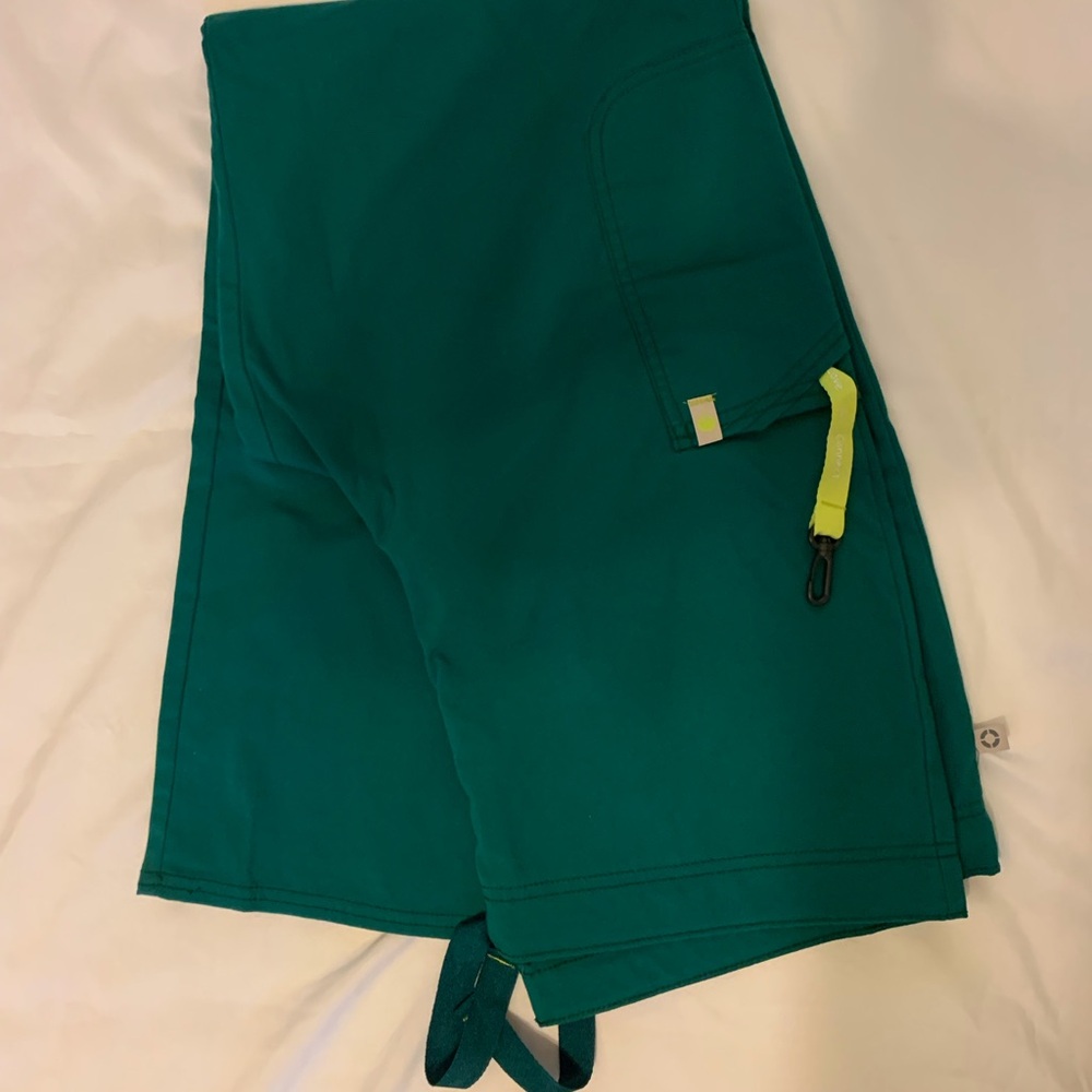 Love Connect Teal Drawstring Medical Scrub Pants with Lime Accent Size M (short)